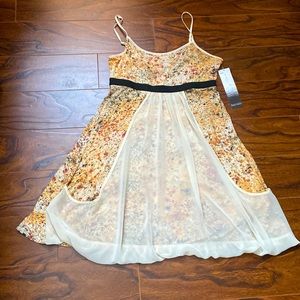 🆕 Kensie strap dress in size S